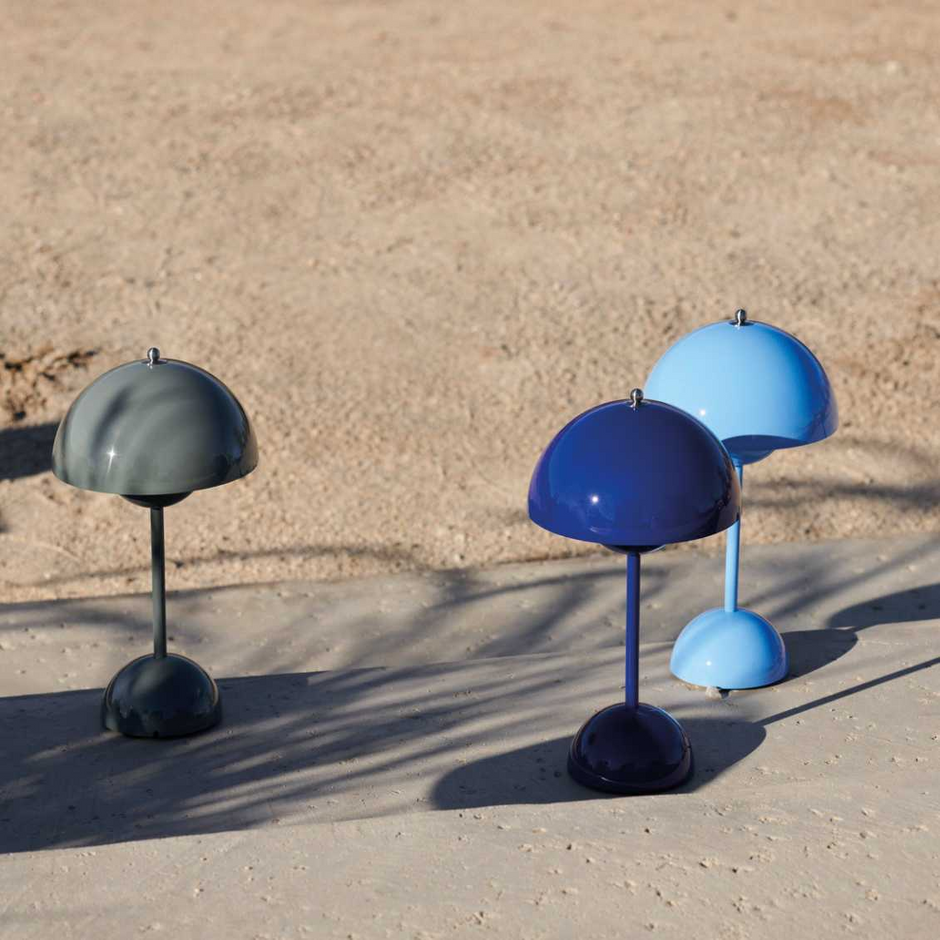 Modern LED Table Lamp