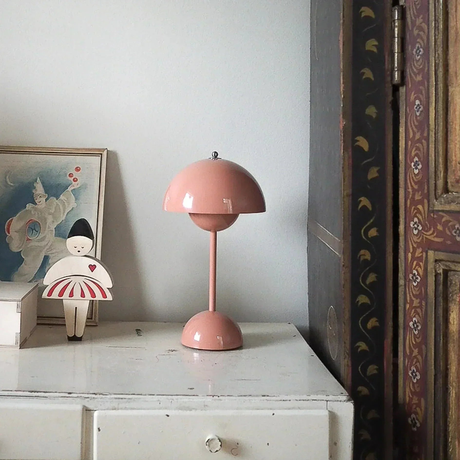 Modern LED Table Lamp