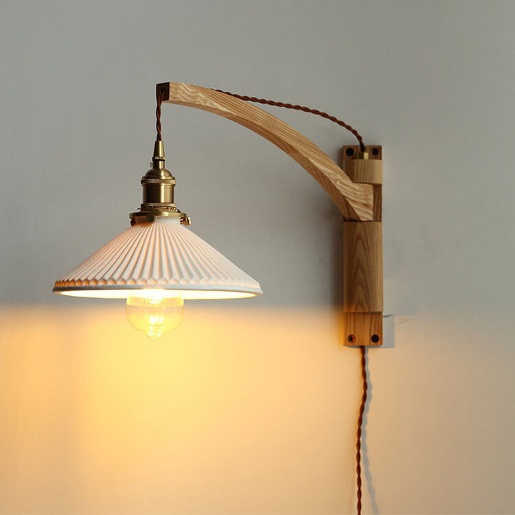 Nordic Ceramic Wall Lamp with Pull Switch – Modern Copper Wall Sconce