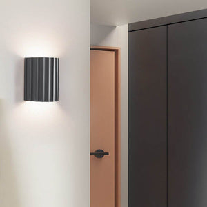 Minimalist Resin Wall Sconce – Energy-Efficient LED Light for Hallways