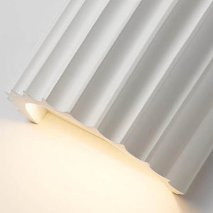 Minimalist Resin Wall Sconce – Energy-Efficient LED Light for Hallways