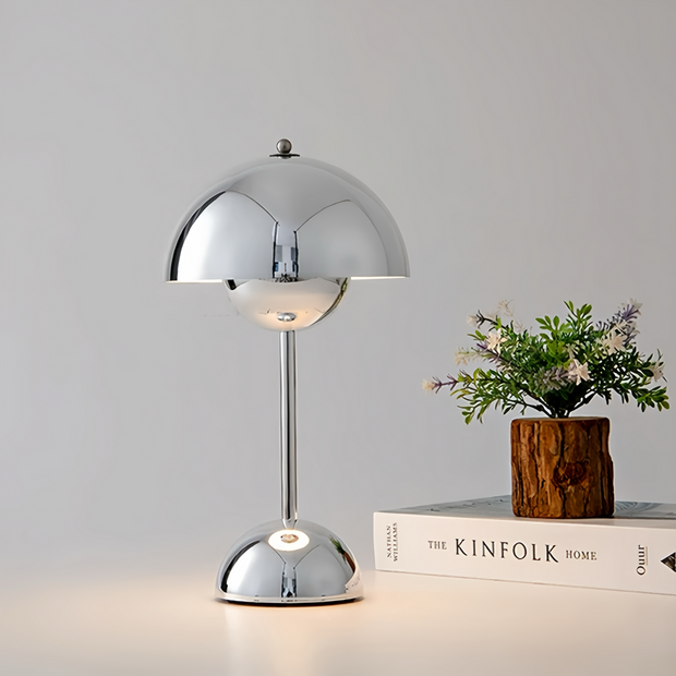 Small Modern Table Lamp – Energy-Efficient Decorative Lighting