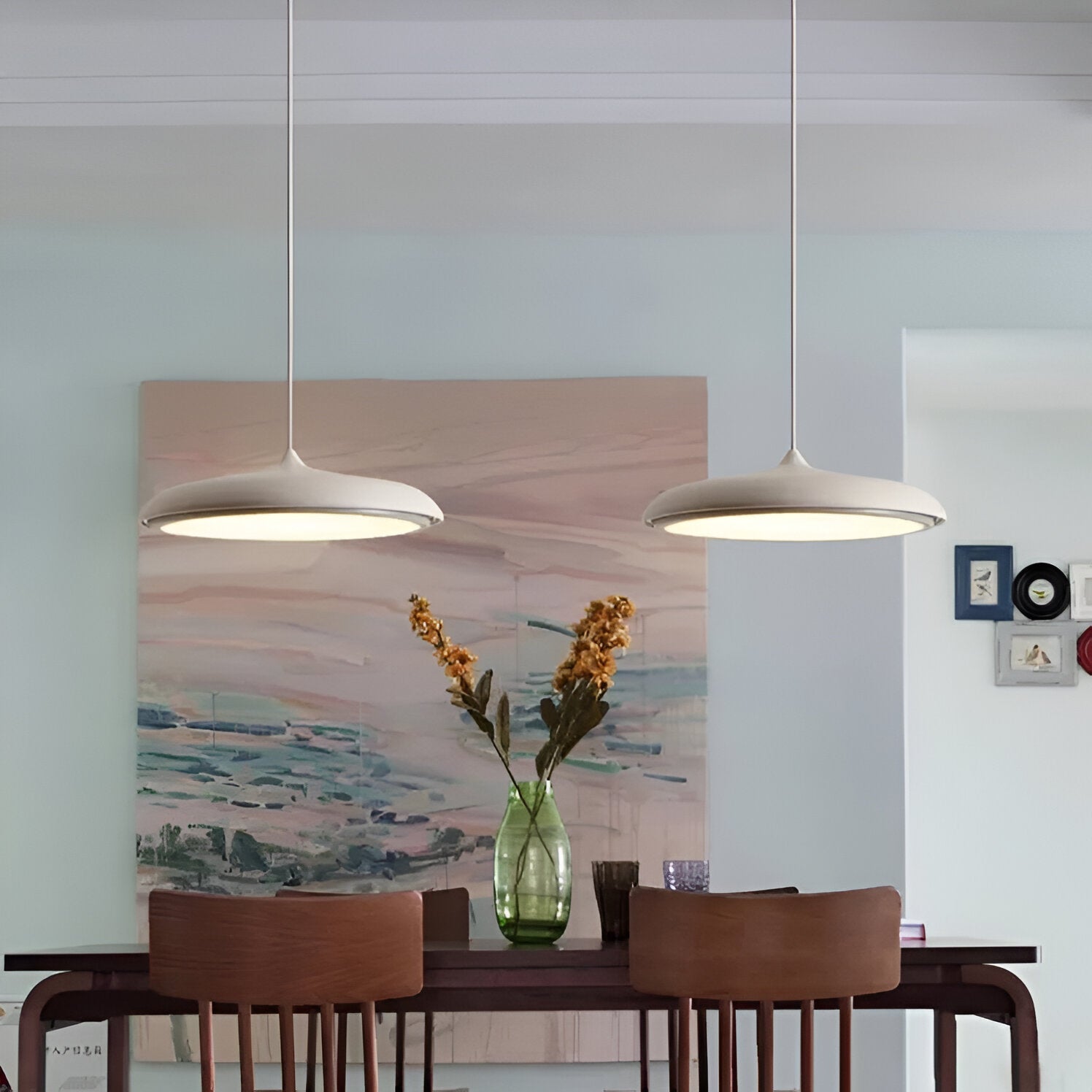 Elegant Disc Pendant Lamp – Nordic-Inspired Acrylic Ceiling Light