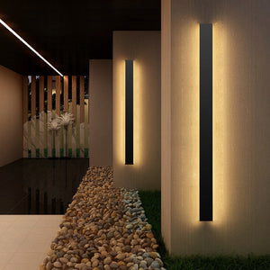 Minimalist LED Wall Lamp – Elegant Accent Light for Living Spaces