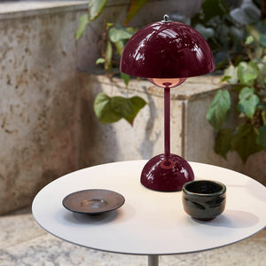 Nature-Inspired Table Lamp – Eco-Friendly LED Desk Light