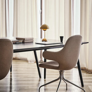 Nature-Inspired Table Lamp – Eco-Friendly LED Desk Light