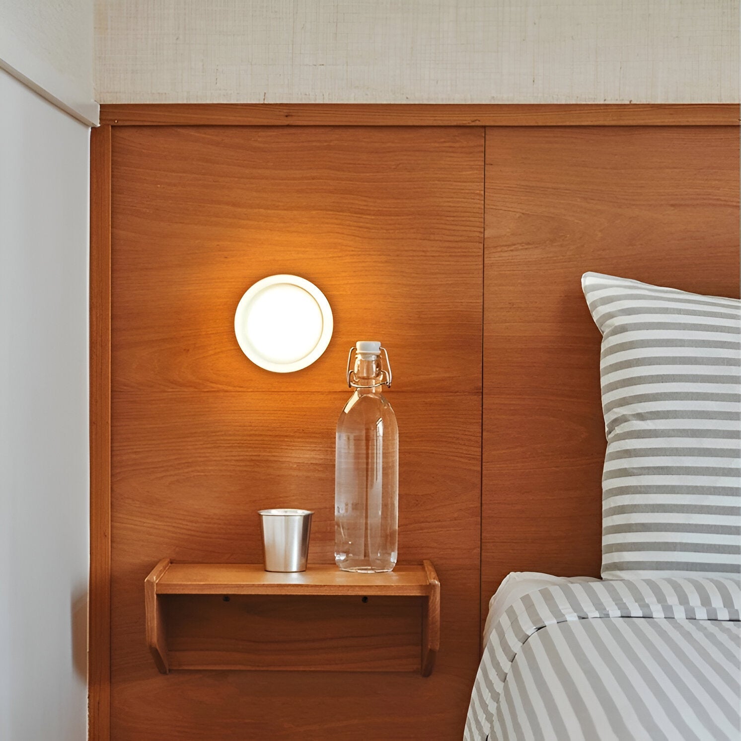 Smart Sensor Wall Light – Effortless Elegance & Energy Efficiency