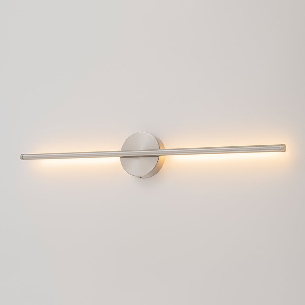 Elegant LED Wall Sconce – Warm White Linear Light for Modern Interiors